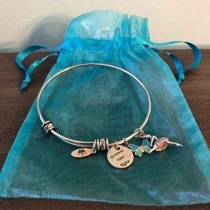 💜NWOT Adorable Ballerina Bracelet💜